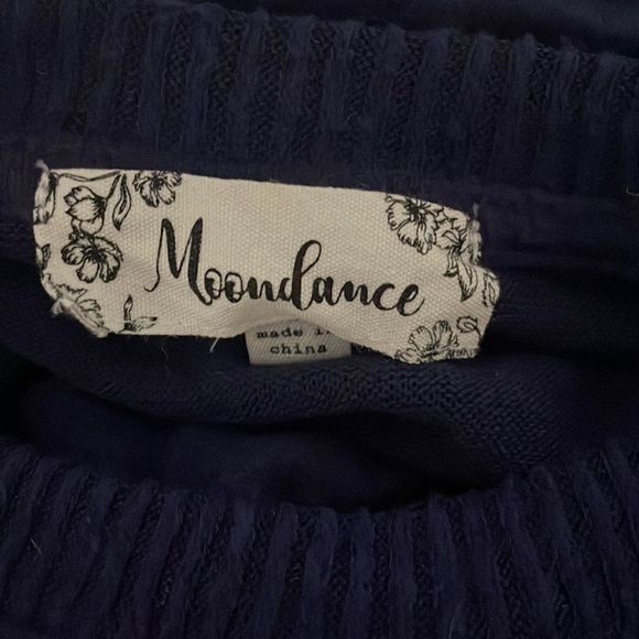 Moondance Women’s Navy Blue Sweater! - Picture 5 of 6